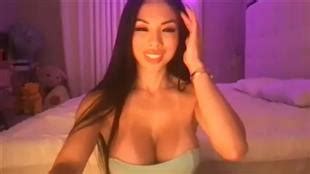 Lexivixi 210828 Camshow Video Mfc CamChicksCaps