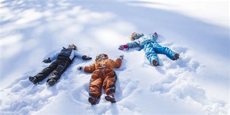 The gallery for --> Kids Playing In Snow