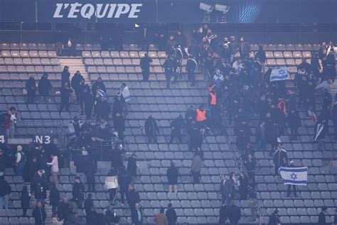 France Israël Ambiance Tendue Et Bagarres Dans Les Tribunes