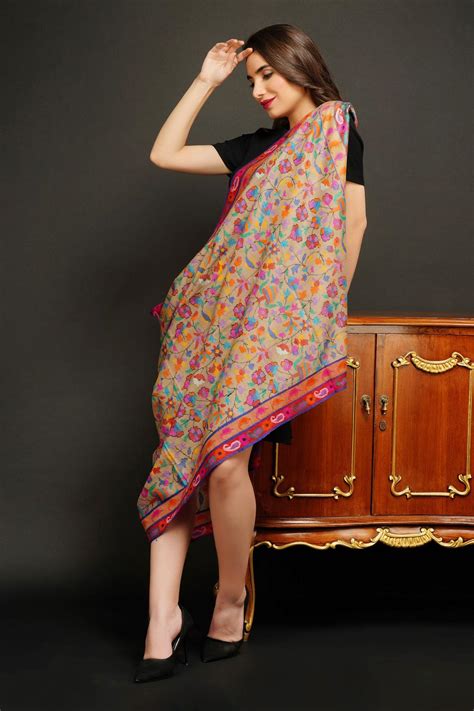 Buy Dusala Shawls Handwoven Pure Kani Pashmina Shawl Online Aza Fashions