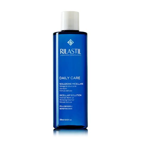 Очищающая мицеллярная вода для лица и глаз Rilastil Daily Care