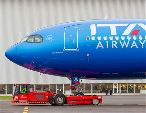 ITA Airways Pierwszy A330neo już w pełnych barwach zdjęcia Rynek