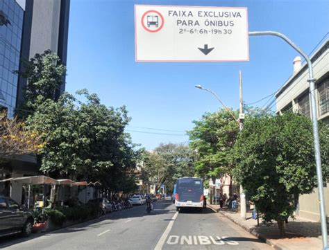 Prefeitura De Bh Implanta Faixa Exclusiva Para Nibus Na Rua Lvares