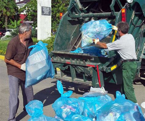 How To Select A Good Waste Removal Service Provider Reviewstories