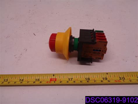 Sick Es21 Cs0100 6036135 Emergency Stop Pushbutton Safety Command Ebay