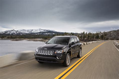 Jeep Compass (2014) - picture 7 of 31