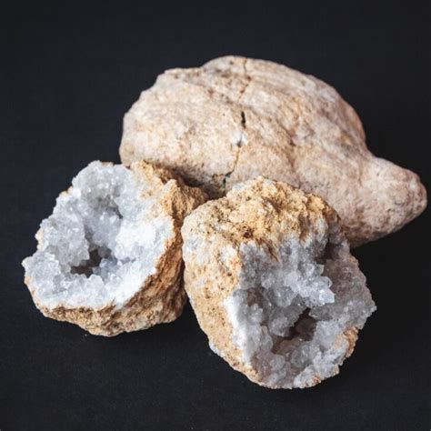 Guide Best Locations To Find Geodes In California How To Find Rocks