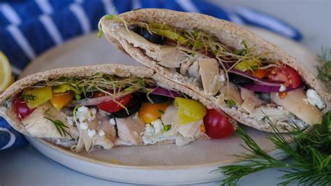 Sandwich Recipe Quick Greek Style Chicken Pita By Everyday Gourmet With Blakely Youtube