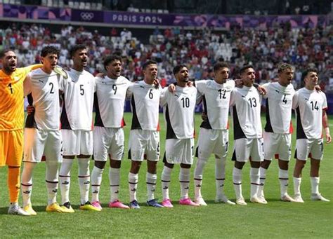 «أداء كارثي ميدو ينتقد منتخب مصر الأولمبي قبل مباراة فرنسا المصري