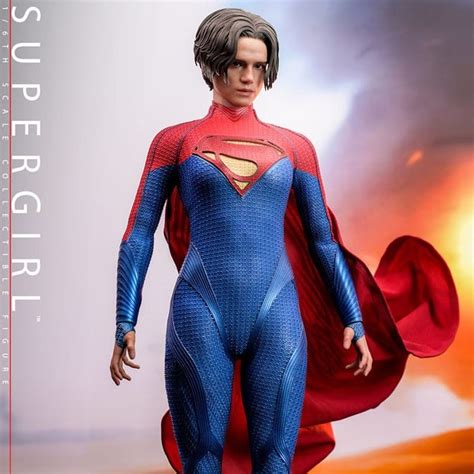 Hot Toys Supergirl The Flash Movie Masterpiece 1 6 Action Figure By Hot Toys