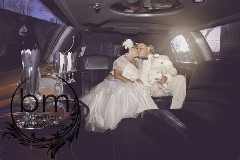 Limo wedding shots. Wedding photography of bride and groom in the limo ...