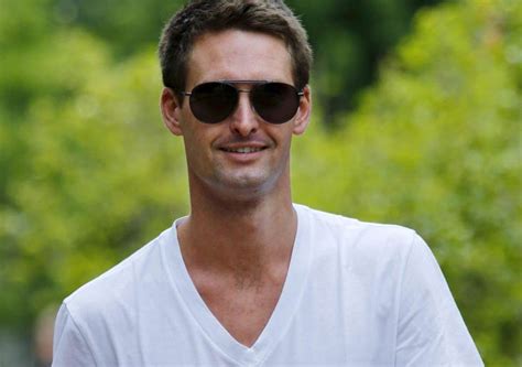 Is Evan Spiegel Married? His Bio, Age, Wife, House, Height and Net ...