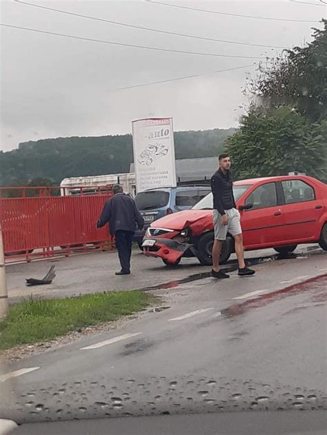 Foto Accident de circulație la Bîrsești