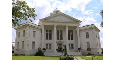 Historic Vernon Parish Courthouse | Parks & Travel Magazine