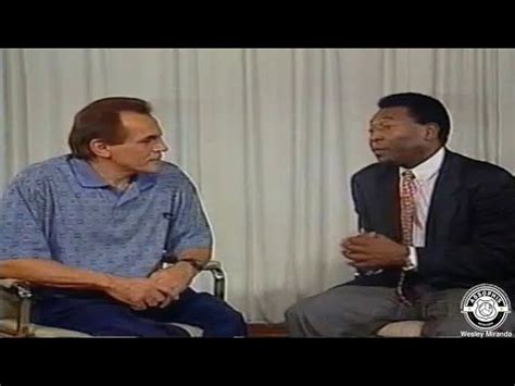 Alexandre Santos entrevista Pelé no Gol Grande Momento do Futebol