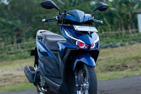 Foto Modifikasi Honda Vario Gaya Proper Matic Nyaman Untuk Harian