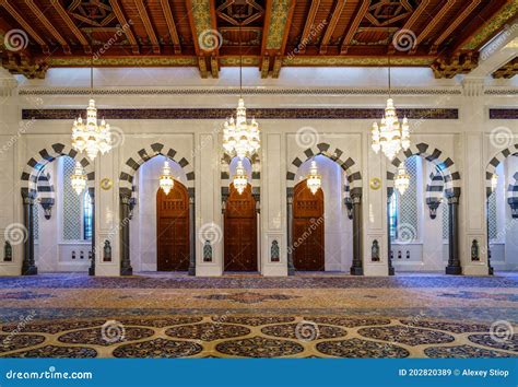 Sultan Qaboos Grand Mosque Interior Stock Image - Image of mosque ...