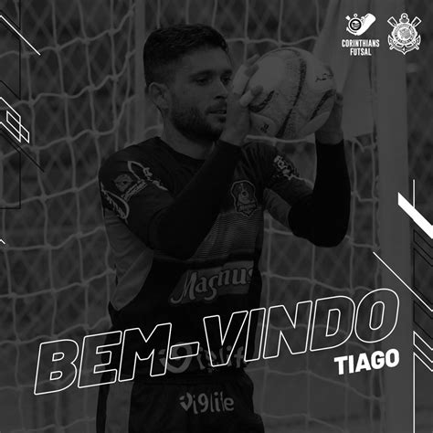 Corinthians Anuncia A Contrata O Do Goleiro Tiago Campe O Mundial Em