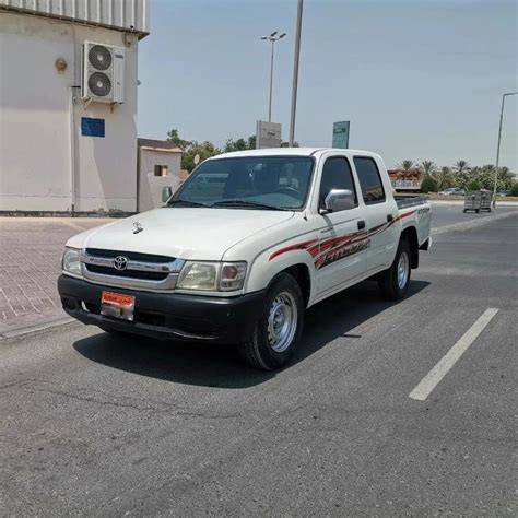 سيارة تويوتا هايلكس 2005 للبيع في الرفاع البحرين Toyota Hilux 2 7