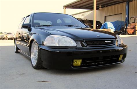 Just Another Slammed Ek Honda Tech