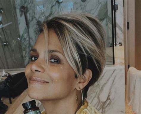 Halle Berry Poses While Showing Off Her 57 Year Old Body In Lacy Lingerie Bodysuit Page 4 Of 5