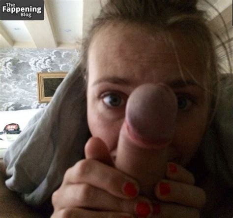 Gigi Ravelli Nude Leaked The Fappening