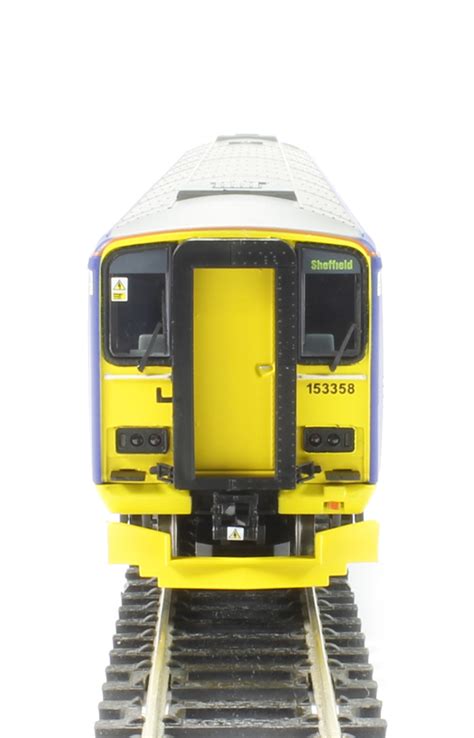 Hornby R3351 Class 153 Single Car Dmu 153358 In Northern Rail Livery