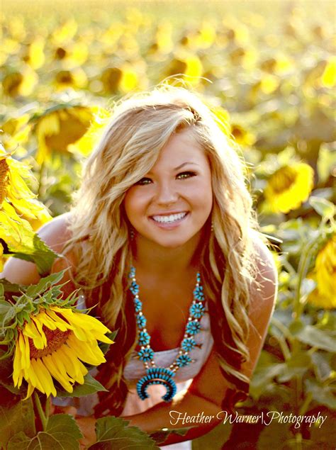 Pin By Heather Warner On Senior Photography Senior Girl Photography