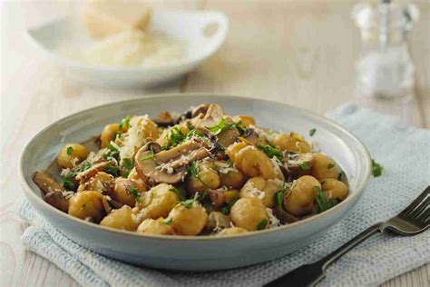 Gnocchi Di Polenta Con Funghi E Salsiccia Ricetta Top Buttalapasta