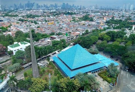 Mengenal Masjid Pondok Indah Lokasi Sejarah Dan Arsitektur