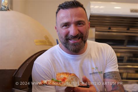 La Pizza Di Marco Quintili Tecnicamente Napoletana E Tecnicamente