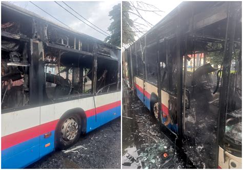 Un Autobuz Otl A Luat Foc In Mers Pe O Strada Din Oradea Foto