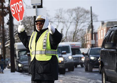 School Crossing Guard Program | Programs and initiatives | City of ...