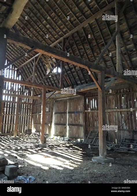 Old barn interior hi-res stock photography and images - Alamy