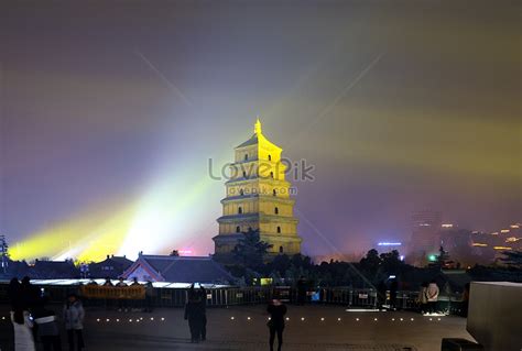 Night View Of Xian Big Wild Goose Pagoda Picture And Hd Photos Free