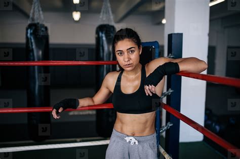 Female Boxer Inside A Boxing Ring Photo 133760 Youworkforthem