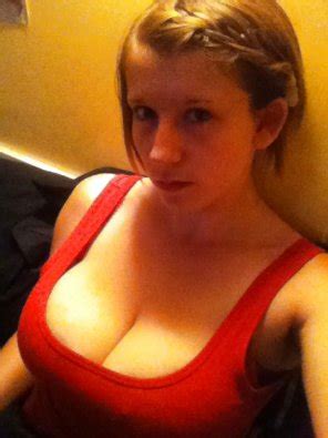 Red Tank Top Porn Pic