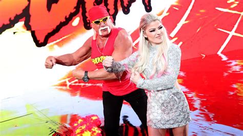 Hulk Hogan and Alexa Bliss WrestleMania 35 2019 - eWrestlingNews.com