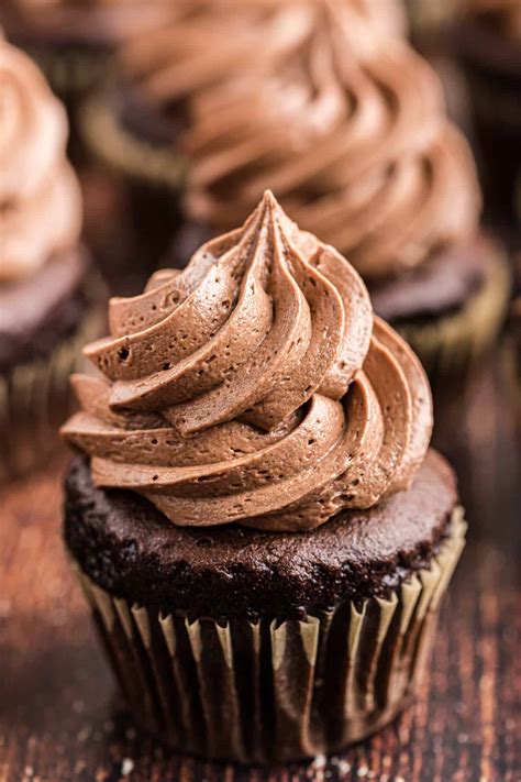 Chocolate Buttercream Frosting Recipe The Cookie Rookie®