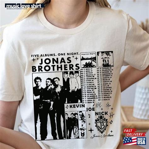 Vintage Jonas Brothers T Shirt Five Albums One Night Tour Sweatshirt