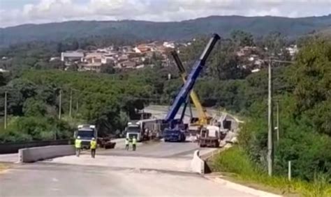 Trecho da Rodovia Raposo Tavares é interditado em Sorocaba TV Sorocaba