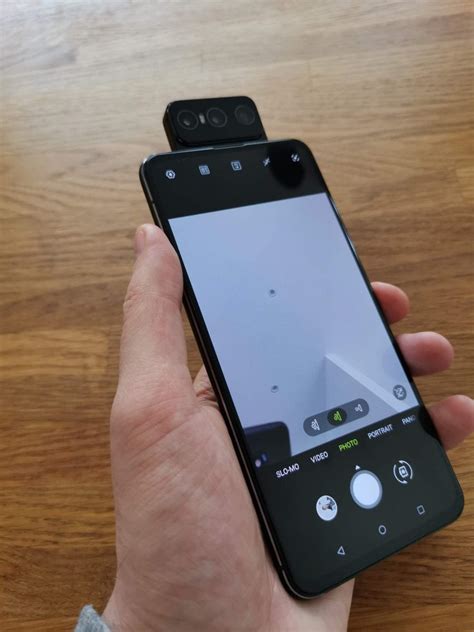 Review Of The Asus Zenfone Pro The Flipping Camera One