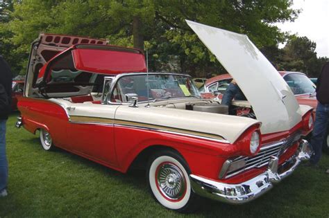 Hardtop Convertible 1959 Ford Fairlane 500 Skyliner Barn Finds