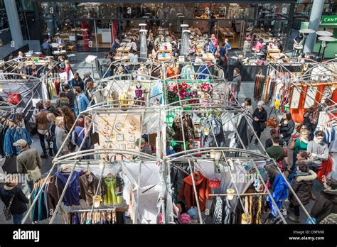 Old Spitafields Market Hi Res Stock Photography And Images Alamy