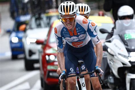 Tour De France Bardet Vince La Prima Tappa E Conquista La Maglia