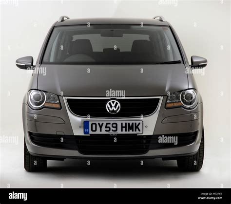 Vw Volkswagen Touran Tdi Hi Res Stock Photography And Images Alamy