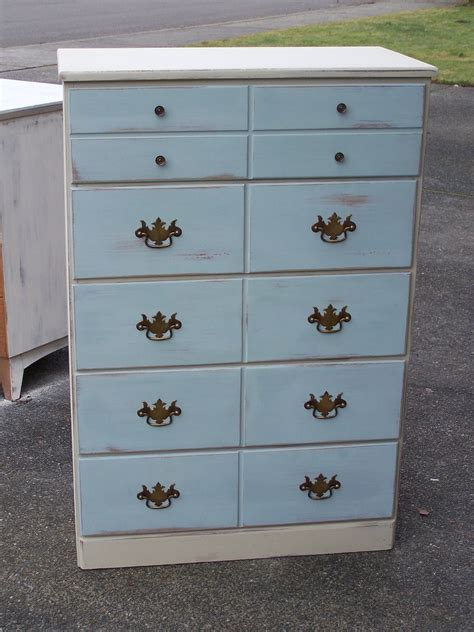 10 Two Tone Dresser Diy