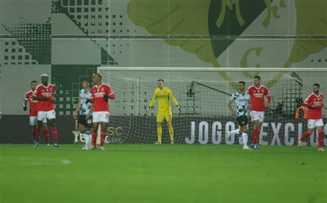 Glorioso Se Not Cia Do Benfica Est Aqui