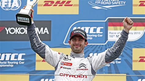 Pechito L Pez Gan En El M Tico N Rburgring