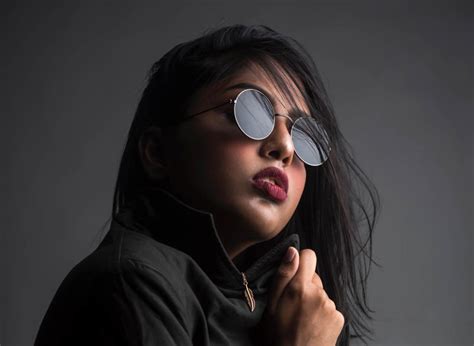 arti warna hitam  sederet fakta uniknya dieditcom